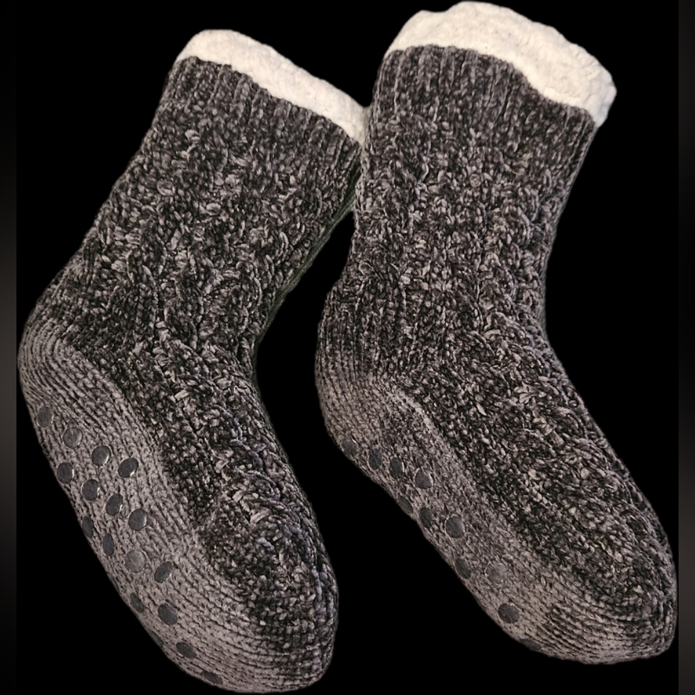 Cozy Cable Knit Slipper Socks